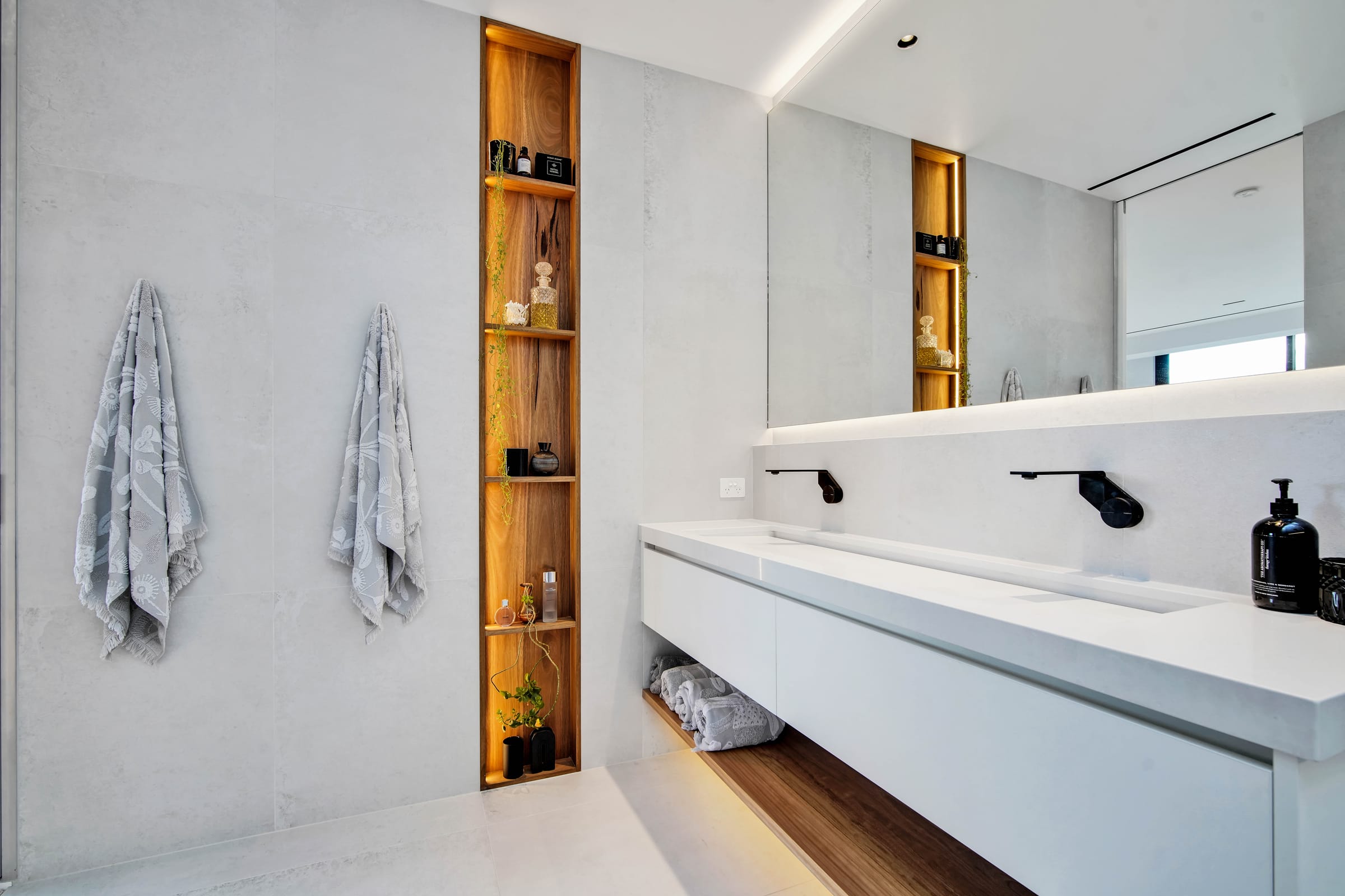 Asgard — Ensuite — Bathroom Project by Zanetto Builders, Tasmania