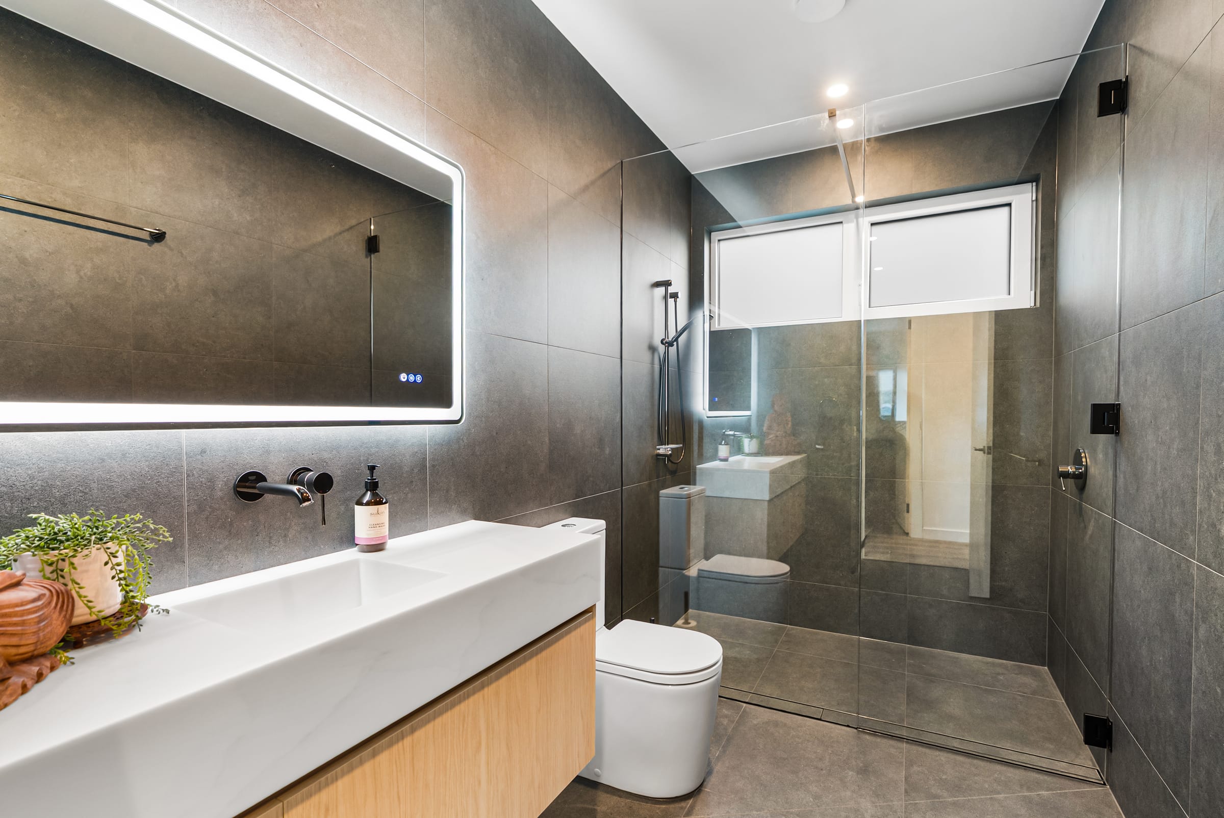 Bluebush Passivhaus — Forever Home by Zanetto Builders, Tasmania