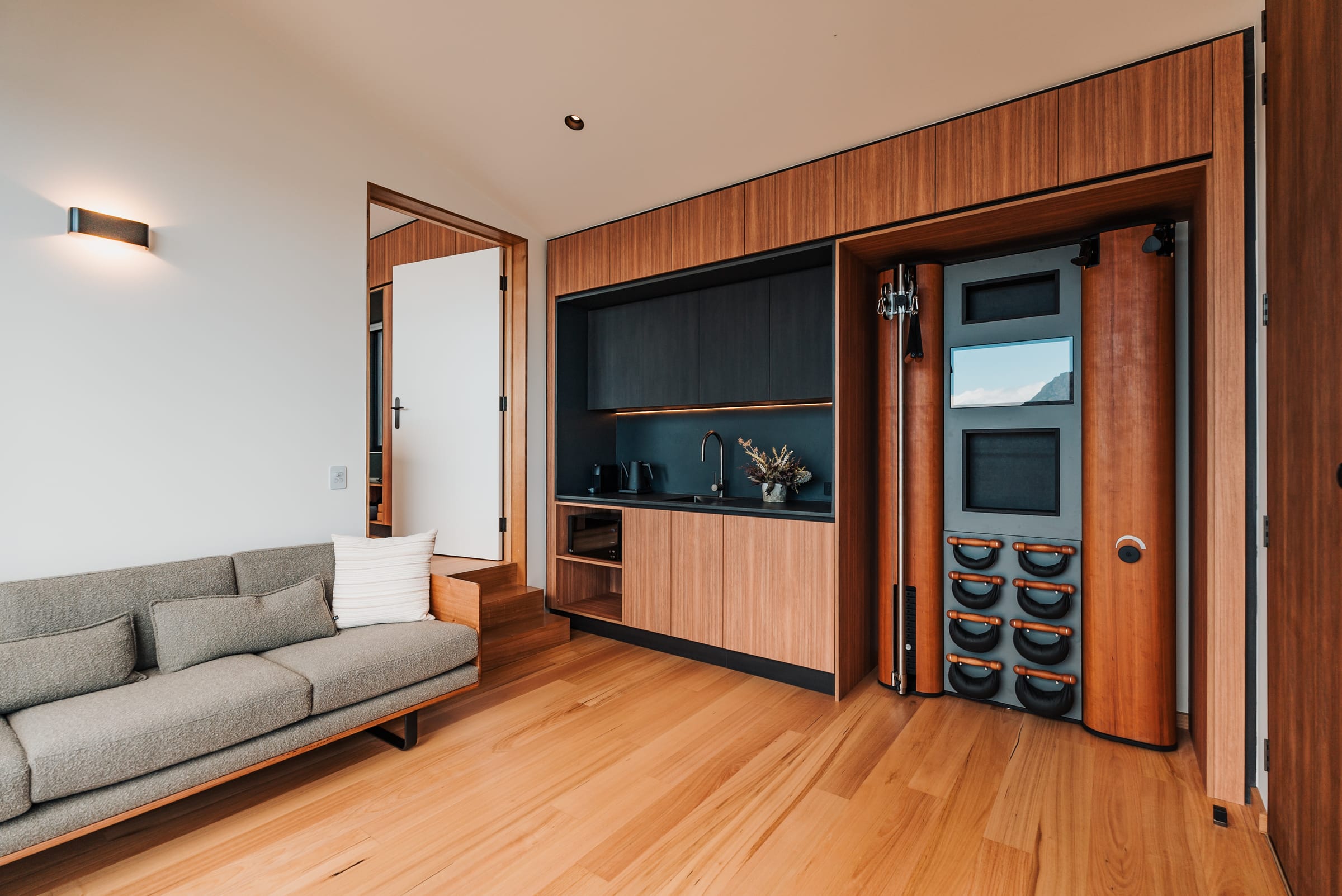 Picnic Island Luxury Escape — Forever Home by Zanetto Builders, Tasmania
