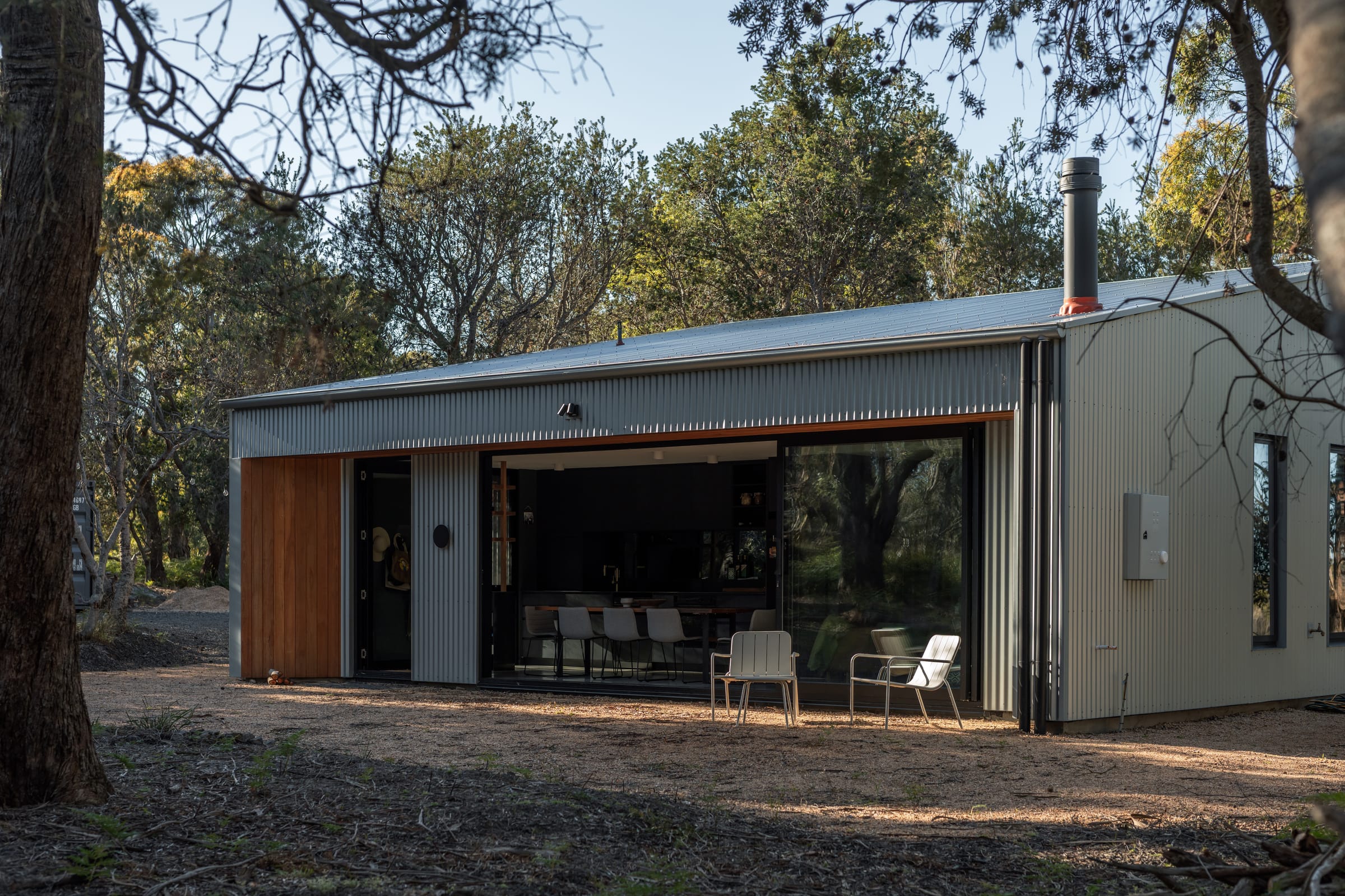 The Hide — Forever Home by Zanetto Builders, Tasmania