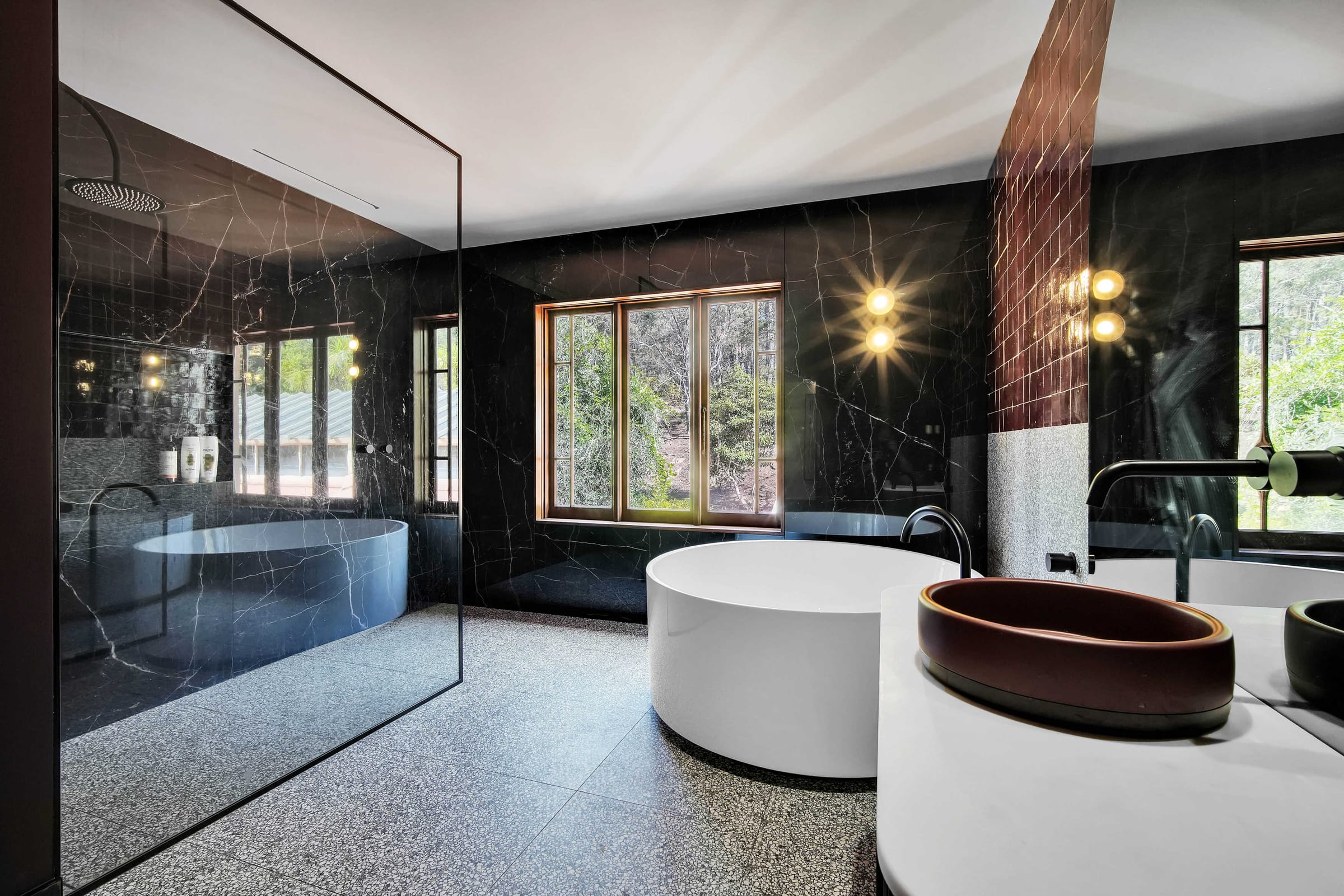 Villa Donini — Bathroom — Bathroom Project by Zanetto Builders, Tasmania