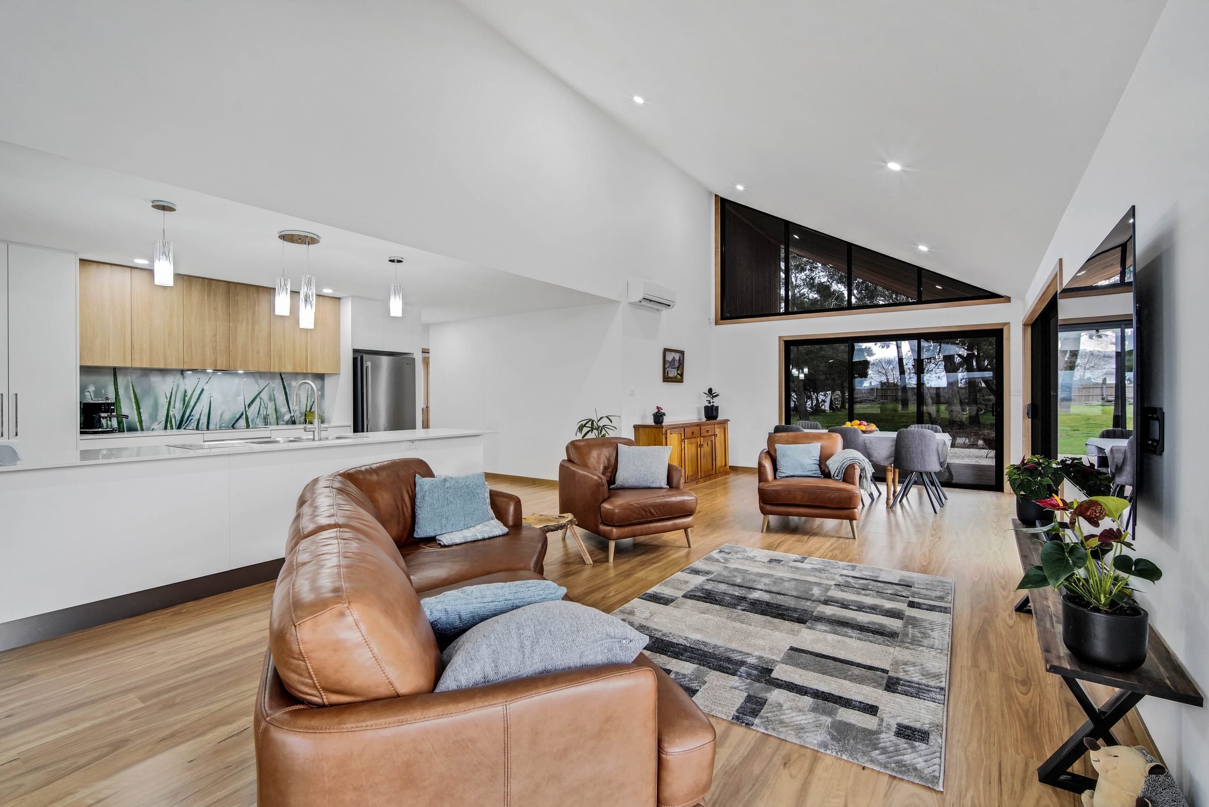 White Hills — Forever Home by Zanetto Builders, Tasmania