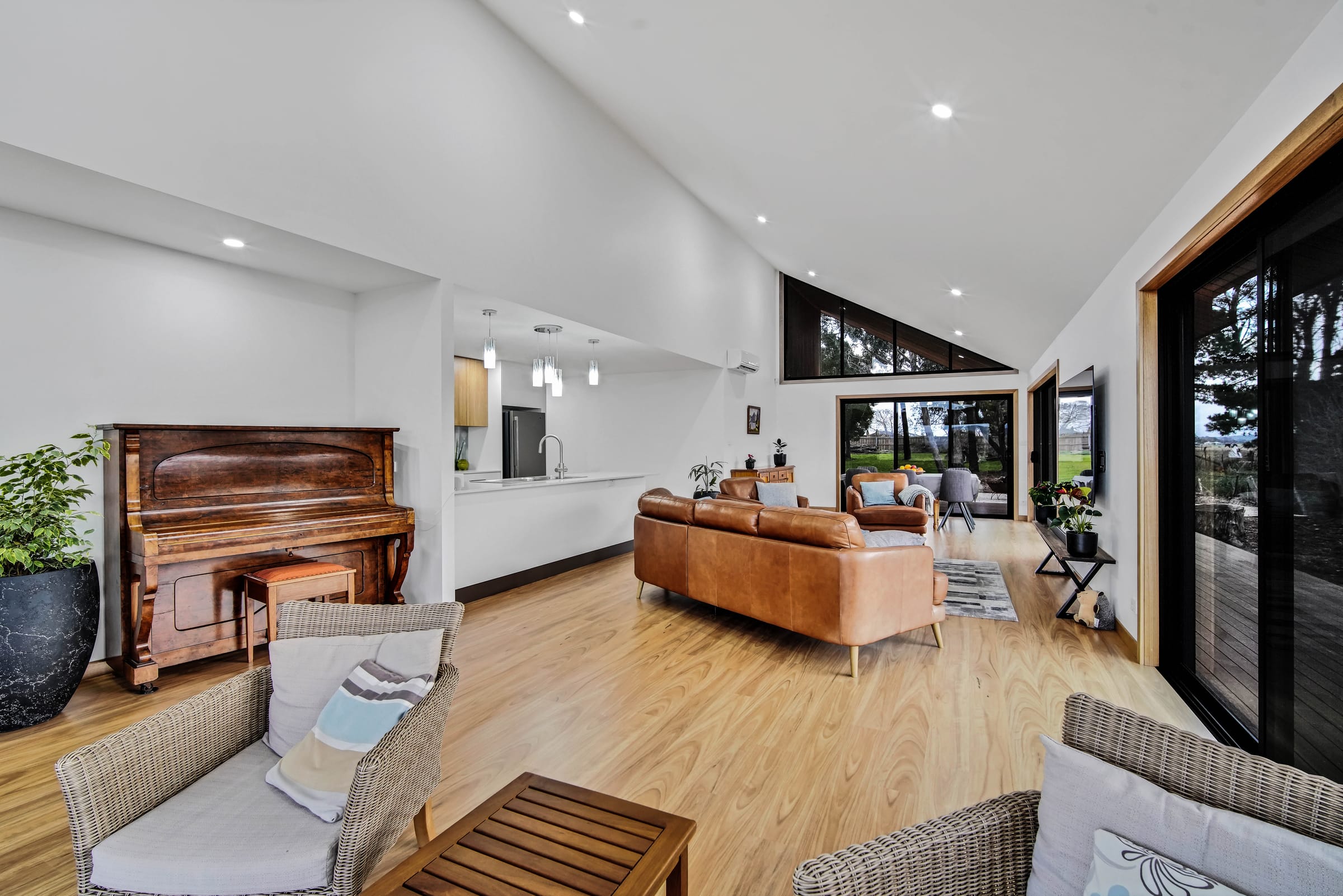 White Hills — Forever Home by Zanetto Builders, Tasmania